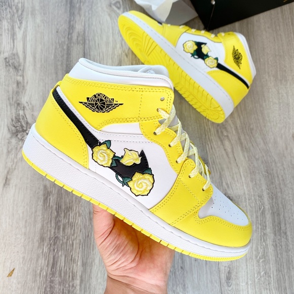 Air jordan 1 mid - Picture 2 of 11